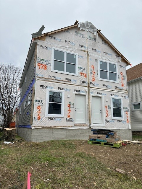 917 Miller Avenue housing project