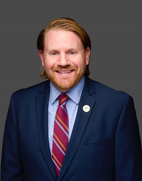 Portrait of Rob Dorans
